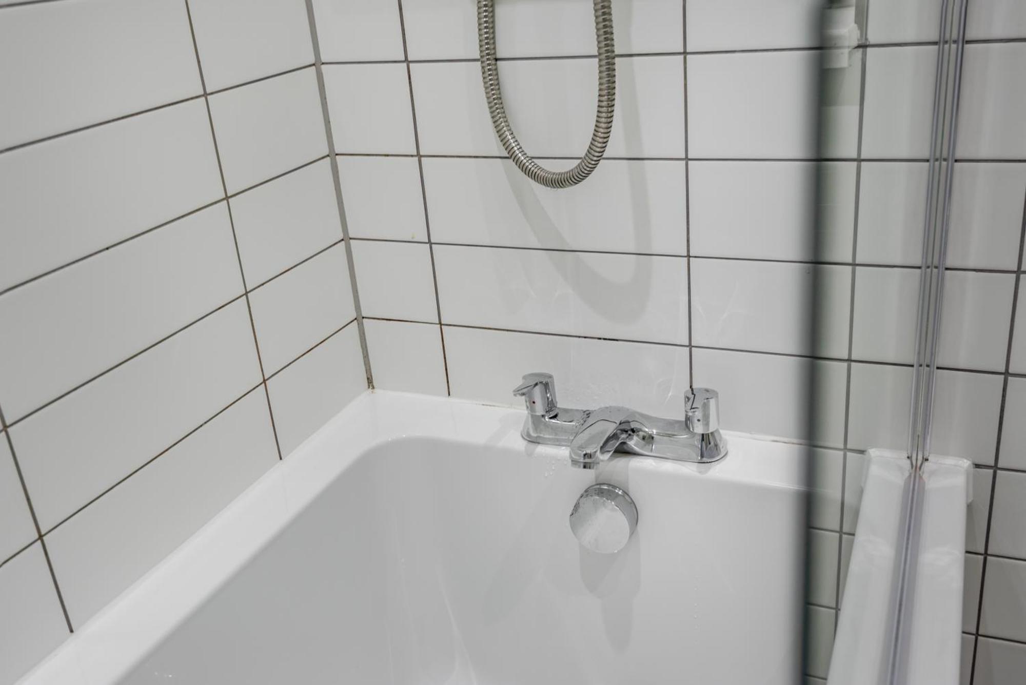 ליברפול Huge Long Stay Offers! Lux City-Edge Stay! Perfect For Business & Leisure מראה חיצוני תמונה