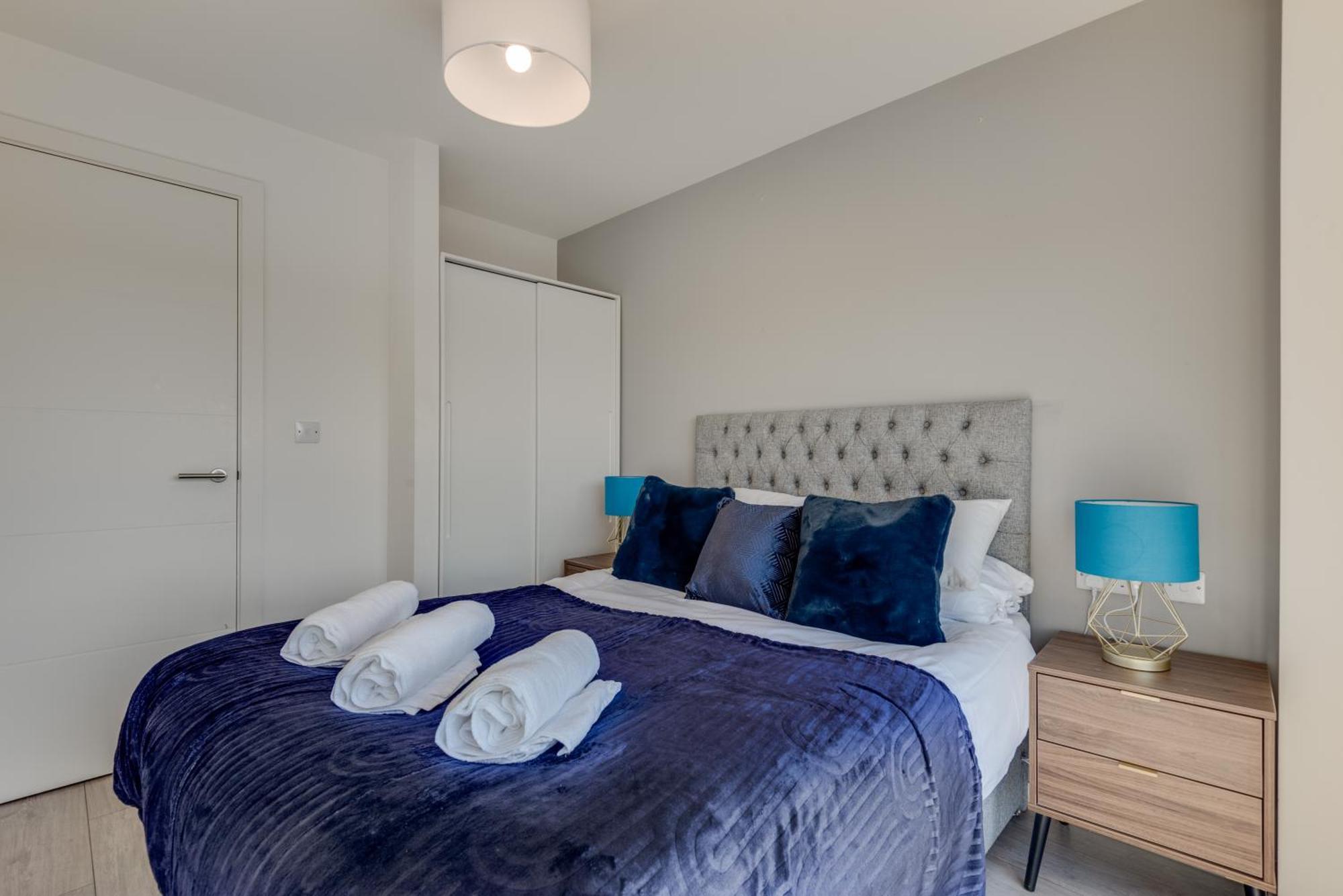 ליברפול Huge Long Stay Offers! Lux City-Edge Stay! Perfect For Business & Leisure מראה חיצוני תמונה