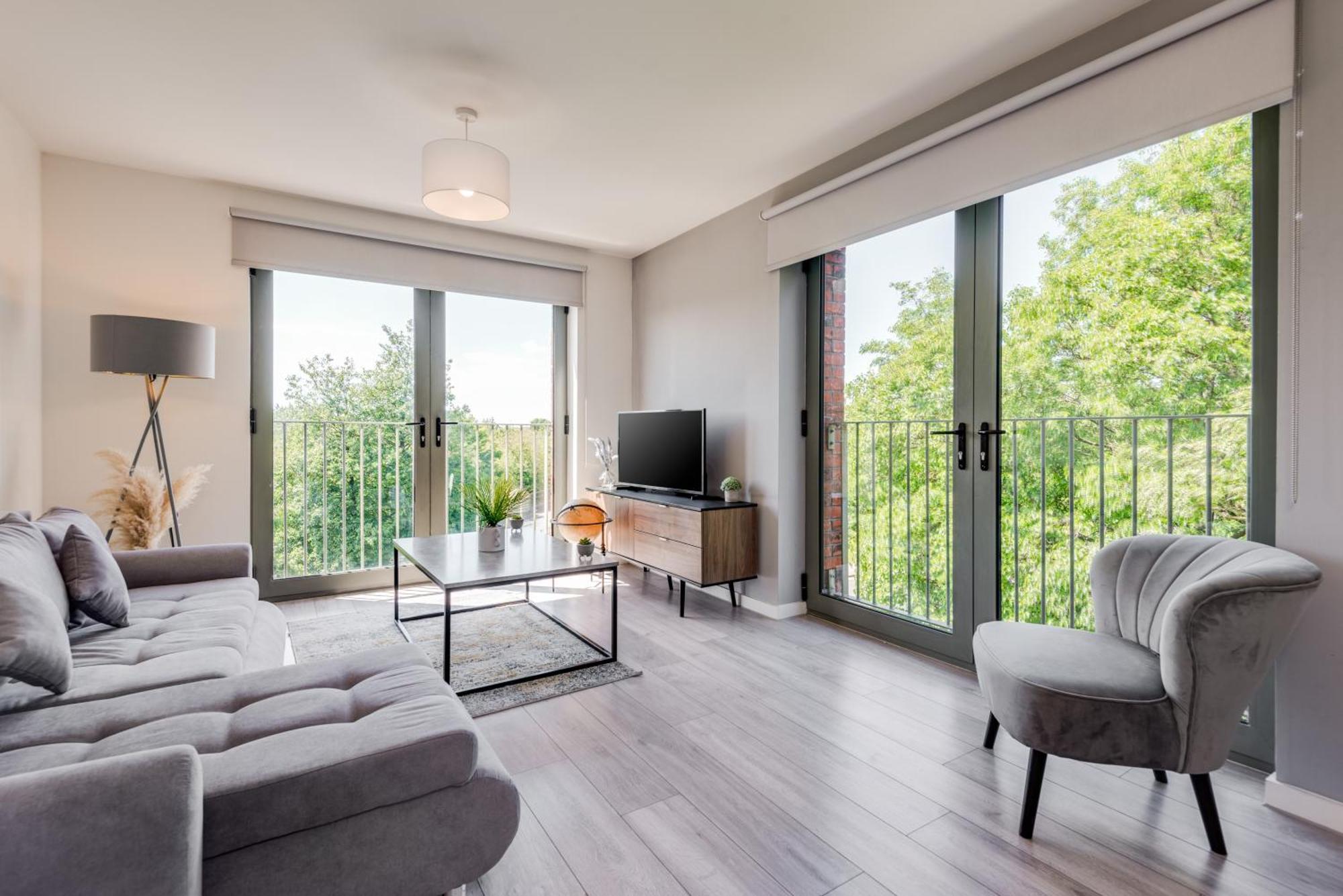 ליברפול Huge Long Stay Offers! Lux City-Edge Stay! Perfect For Business & Leisure מראה חיצוני תמונה